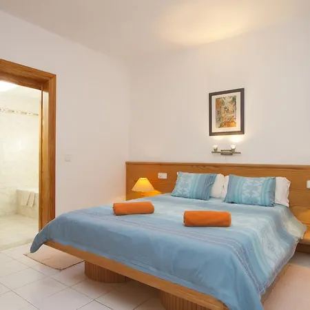 Casa Yaiza En